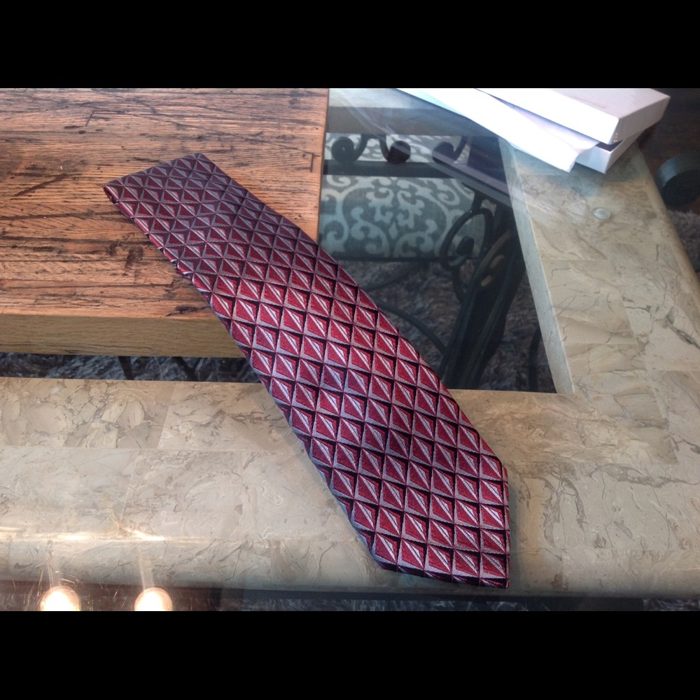 Bocara Tie
